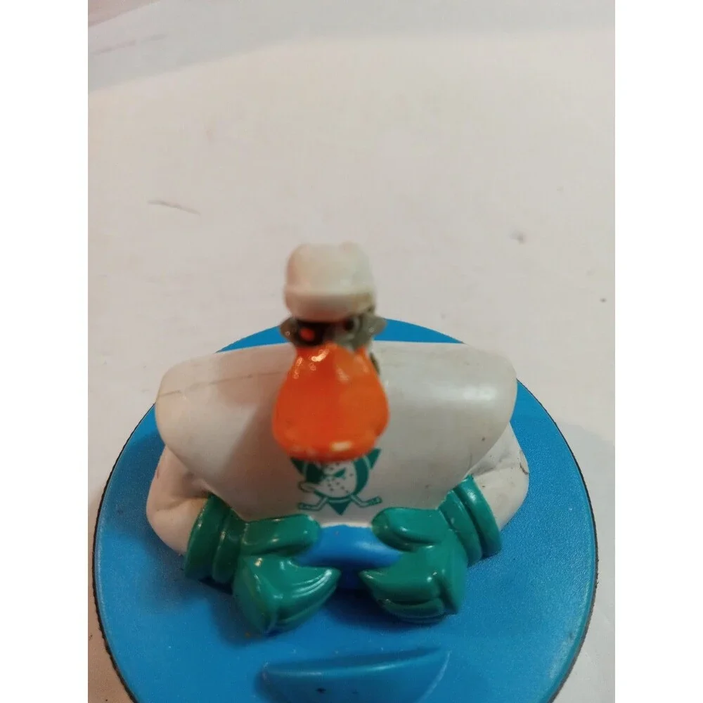 1996 DISNEY Mighty Ducks DUKE L'ORANGE Puck McDonald's Happy Meal Toy